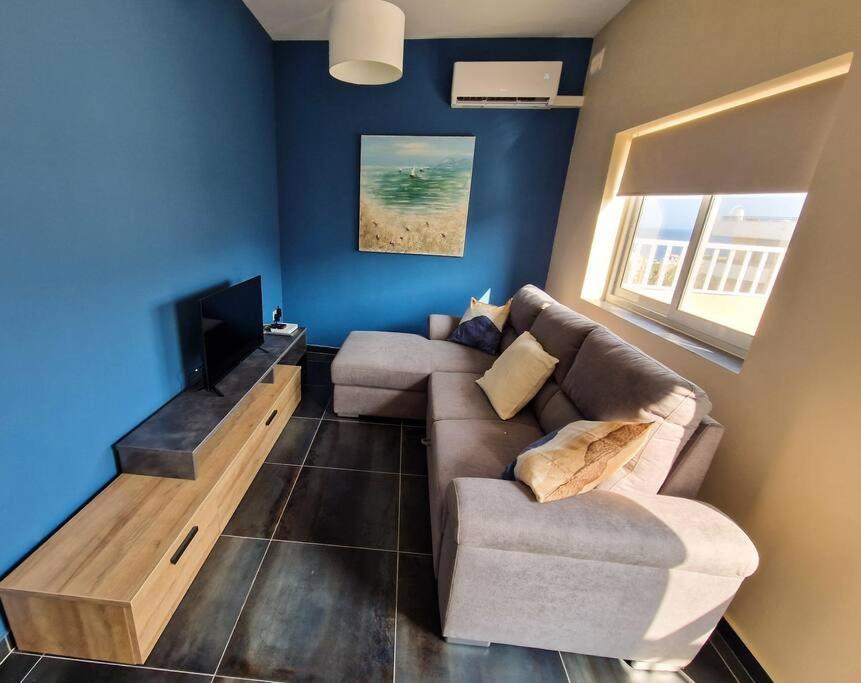 Comfy And Cosy. Apartment St. Paul's Bay Exterior foto